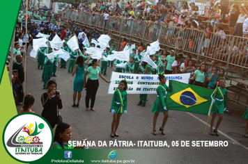 Foto - DIA DA RAÇA NA AVENIDA GETÚLIO VARGAS.