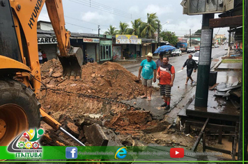 Foto - BUEIROS NA 13 DE MAIO