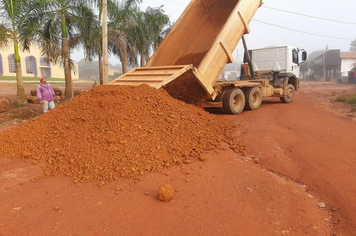 Foto - CASCALHAMENTO PARA AS VIAS DO DISTRITO DE MORAES ALMEIDA