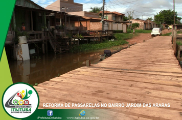 Foto - DIRETORIA DE URBANISMO CONSTRÓI PASSARELAS