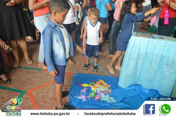 Foto - EDUCAÇÃO INFANTIL- EXPOEINF