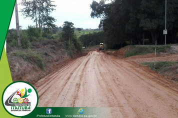 Foto - ESRTRADA DE BARREIRAS