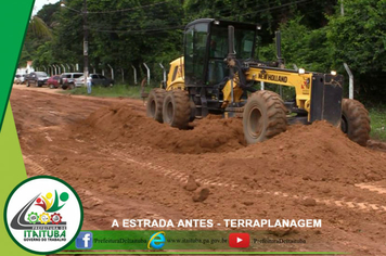 Foto - ESTRADA DO PAREDÃO RECEBE ASFALTAMENTO