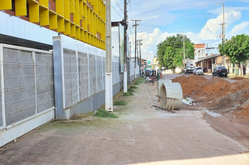 Foto - HOSPITAL REGIONAL DO TAPAJÓS RECEBE LIMPEZA