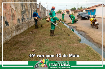 Foto - LIMPEZA DE LIXO