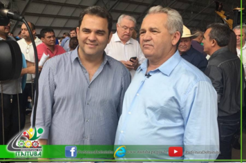 Foto - MAQUINAS NIVELADORAS