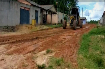 Foto - MELHORIAS NAS VIAS PÚBLICAS DO BAIRRO DA PAZ