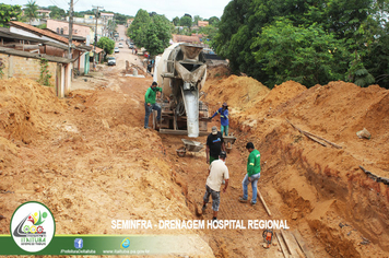 Foto - OBRAS DO SISTEMA DE MACRODRENAGEM ESTÃO DE VENTO EM POLPA