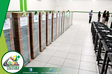 Foto - PREFEITO ENTREGA NOVAS INSTALAÇÕES PARA SECRETARIA DE EDUCAÇÃO