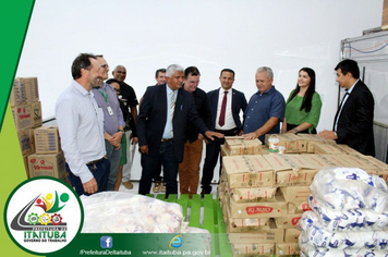 Foto - PREFEITO ENTREGA NOVAS INSTALAÇÕES PARA SECRETARIA DE EDUCAÇÃO