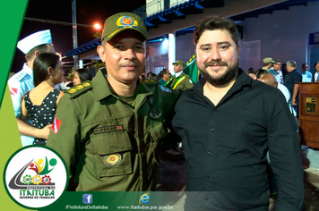 Foto - PREFEITO VALMIR CLIMACO RECEBE MEDALHA “TIRADENTES”