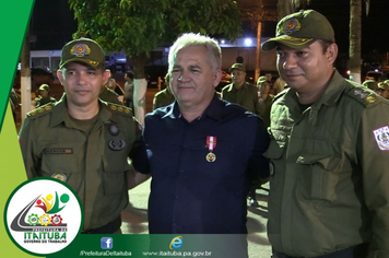 Foto - PREFEITO VALMIR CLIMACO RECEBE MEDALHA “TIRADENTES”