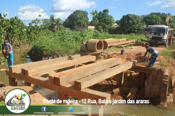 Foto - PREFEITURA CONSTRÓI PONTE NO BAIRRO JARDIM DAS ARARAS