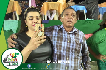 Foto - QUADRILHA O CRAVO E A ROSA É A GRANDE CAMPEÃ