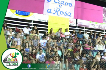 Foto - QUADRILHA O CRAVO E A ROSA É A GRANDE CAMPEÃ