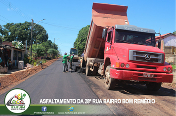 Foto - SEMINFRA CONCLUI ASFALTAMENTO DA 28ª RUA