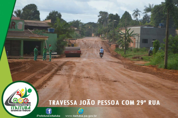 Foto - SEMINFRA EM AÇÃO DO LADO DAQUI E DO LADO DE LÁ