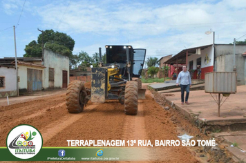 Foto - TERRAPLENAGEM 13ª RUA, BAIRRO SÃO TOMÉ, PRONTA PARA RECEBER A CAMADA ASFÁLTICA