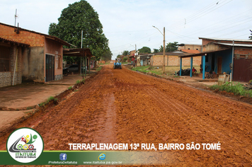 Foto - TERRAPLENAGEM 13ª RUA, BAIRRO SÃO TOMÉ, PRONTA PARA RECEBER A CAMADA ASFÁLTICA