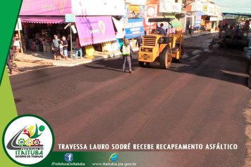 Foto - TRAVESSA LAURO SODRÉ RECEBE RECAPEAMENTO ASFÁLTICO