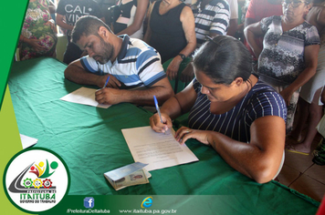 Foto - ÚLTIMOS PREPARATIVOS PARA A CERIMÔNIA DOS 500 CASAMENTOS