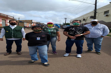 Foto - VIGILÂNCIA SANITÁRIA FAZ OPERAÇÃO NA FEIRA DA DÉCIMA SEXTA RUA