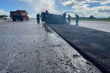 PREFEITURA EXECUTA OBRAS DE RECAPEAMENTO E SINALIZAÇÃO NA PISTA DO AEROPORTO MUNICIPAL DE ITAITUBA WIRLAND FREIRE