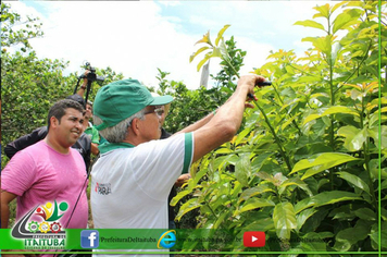 PREFEITURA ATRAVÉS DA SEMAGRA ACOMPANHA DE PERTO CURSO DE CAPACITAÇÃO À AGRICULTORES DO MUNICÍPIO