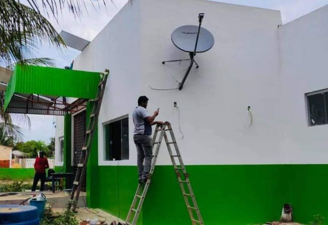 INTERNET VIA SATÉLITE NAS ESCOLAS DO INTERIOR