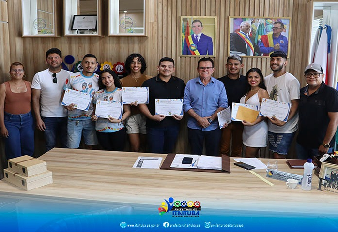 PREFEITURA DE ITAITUBA REALIZOU A ENTREGA DA PREMIAÇÃO E CERTIFICADOS PARA OS CASAIS DESTAQUES DO ARRAIATUBA 2025.