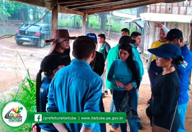 TÉCNICOS DA SECRETARIA DE MEIO AMBIENTE DE ITAITUBA (SEMMA) E DA SECRETARIA  ESTADUAL DE DESENVOLVIMENTO ECONÔMICO, MINERAÇÃO E ENERGIA (SEDEME) REALIZAM VISITAS EM GARIMPOS DE ITAITUBA. O OBJETIVO É AJUDAR NA REGULARIZAÇÃO DA ATIVIDADE NA REGIÃO