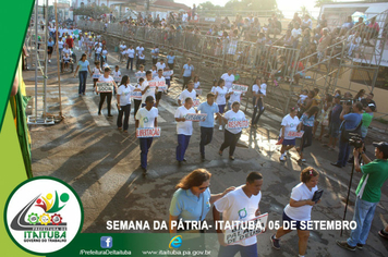 Foto - DIA DA RAÇA NA AVENIDA GETÚLIO VARGAS.