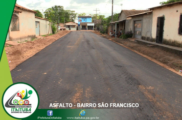 Foto - BAIRRO SÃO FRANCISCO RECEBE SERVIÇOS DE DRENAGEM