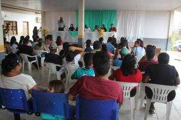 Foto - CRAS DE MIRITITUBA FAZ ENTREGA DE MAIS QUATROCENTOS