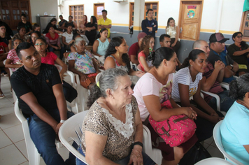 Foto - CRAS DE MIRITITUBA FAZ ENTREGA DE MAIS QUATROCENTOS