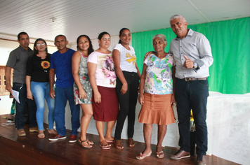 Foto - CRAS DE MIRITITUBA FAZ ENTREGA DE MAIS QUATROCENTOS
