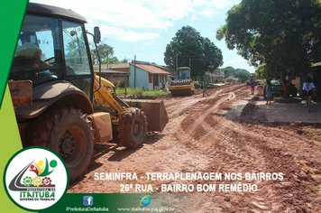 Foto - EMPRESA LICITADA PARA REALIZAR ASFALTAMENTO E DRENAGEM