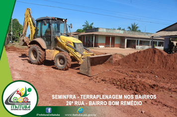Foto - EMPRESA LICITADA PARA REALIZAR ASFALTAMENTO E DRENAGEM