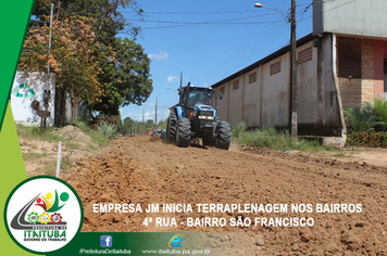 Foto - EMPRESA LICITADA PARA REALIZAR ASFALTAMENTO E DRENAGEM