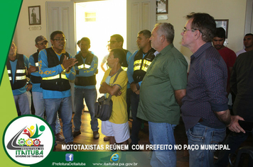 Foto - MOTOTAXISTAS REÚNEM COM PREFEITO NO PAÇO MUNICIPAL