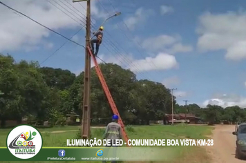 Foto - ILUMINAÇÃO DE LED CHEGA AOS BAIRROS MAIS DISTANTES E COMUNIDADES DO MUNICÍPIO