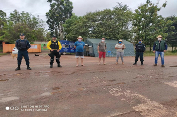 Foto - PREFEITURA ATRAVÉS DA SEMSA CONTINUA REALIZANDO AÇÕES