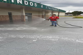 Foto - PREFEITURA ATRAVÉS DA SEMSA CONTINUA REALIZANDO AÇÕES