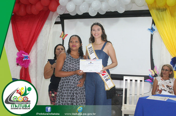 Foto - SEMDAS ENTREGA CERTIFICADOS DOS CURSOS