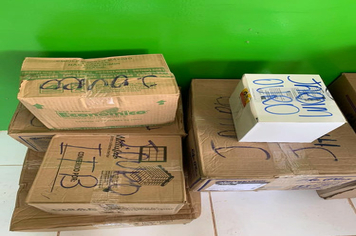 Foto - SEMSA EMCAMINHA MEDICAMENTOS PARA A REGIÃO GARIMPEIRA