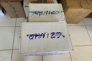 Foto - SEMSA EMCAMINHA MEDICAMENTOS PARA A REGIÃO GARIMPEIRA