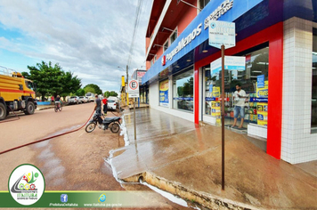 Foto - SEMSA REALIZA MAIS UMA ETAPA DE DESINFECÇÃO NA CIDADE