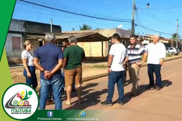 Foto - TRINTA (30) QUILÔMETROS DE ASFALTO PARA AS VIAS URBANAS DE ITAITUBA
