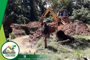 Foto - VICINAL SANTA RITA É CONTEMPLADA COM NOVA PONTE
