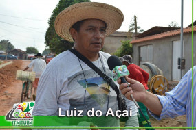 Trabalhos de meio fio estão sendo realizados na 3ª Rua Bairro São Francisco e moradores parabenizam os feitos do governo
